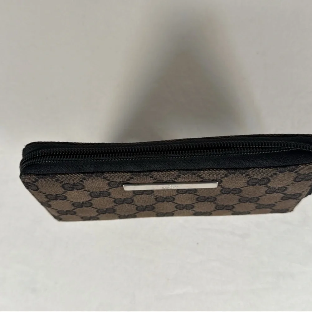Gucci gg canvas